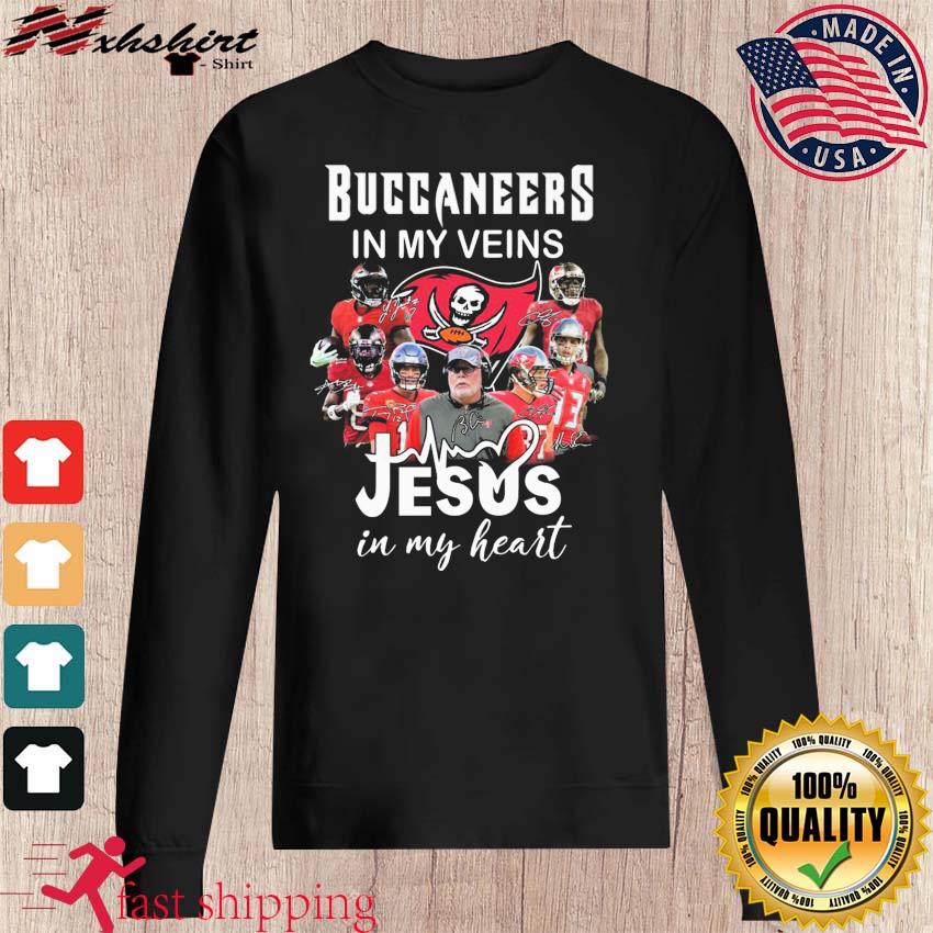 Heart Tampa Bay Buccaneers And Tampa Bay Rays Shirt, Hoodie, Long Sleeved,  SweatShirt