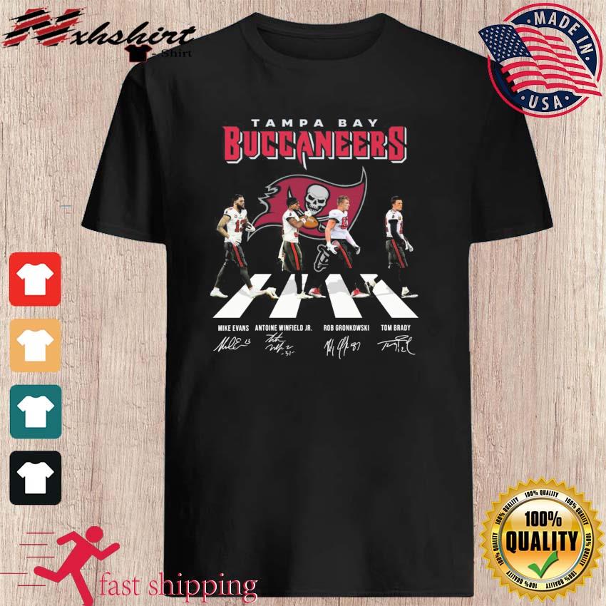 Tampa Bay Buccaneers Abbey Road signatures shirt, hoodie, sweater, long  sleeve and tank top