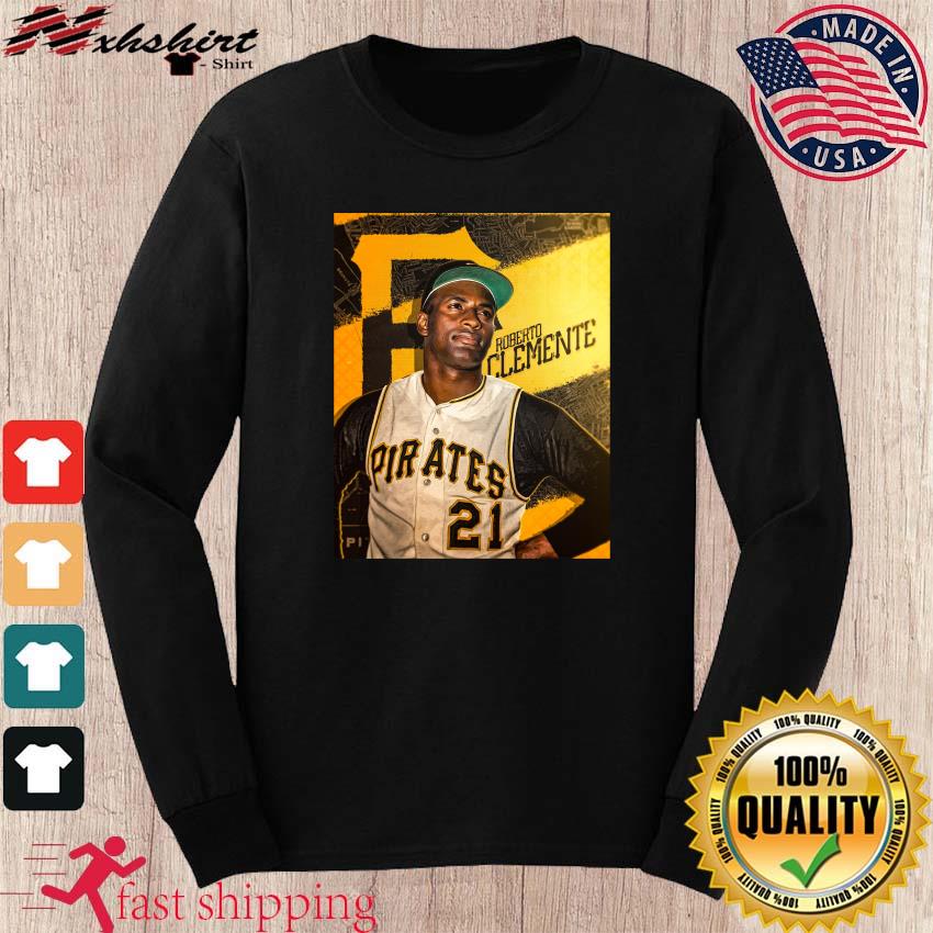 Roberto Clemente 21 PR Flag | Essential T-Shirt