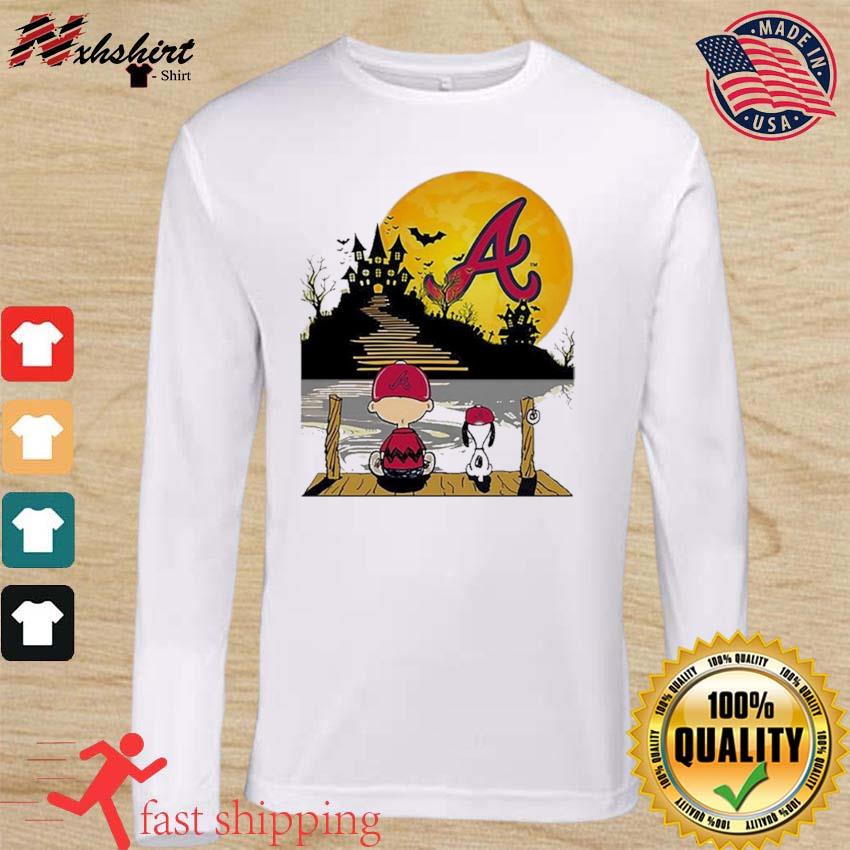 Atlanta Braves Snoopy and Charlie Brown Sit Under Moon Peanuts Halloween  shirt, hoodie, sweater, long sleeve and tank top