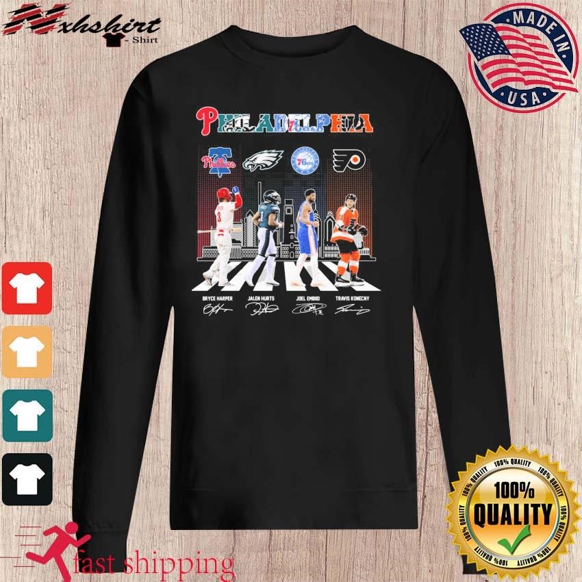 Tampa Bay Buccaneers Abbey Road signatures shirt, hoodie, sweater, long  sleeve and tank top